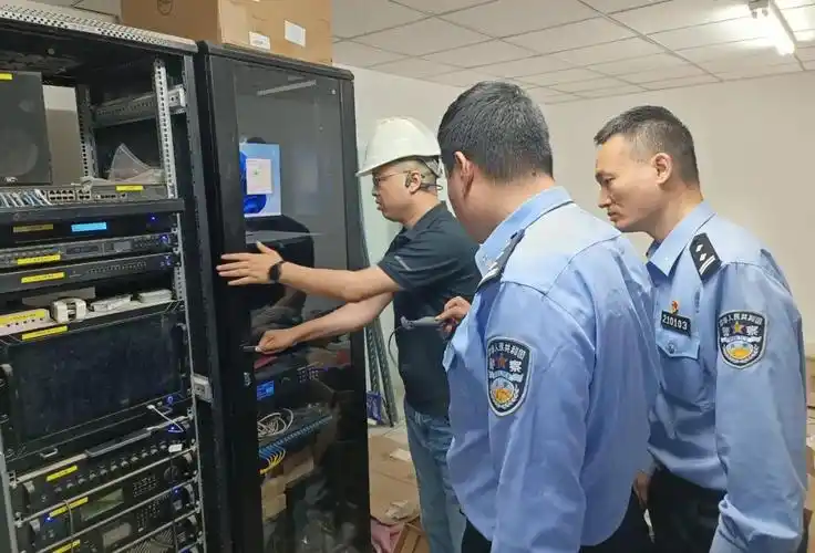 2被网络诈骗？这些方法助你成功追回钱财“被网络诈骗怎么追回被骗的钱”